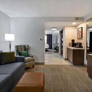 One-Bedroom King Suite